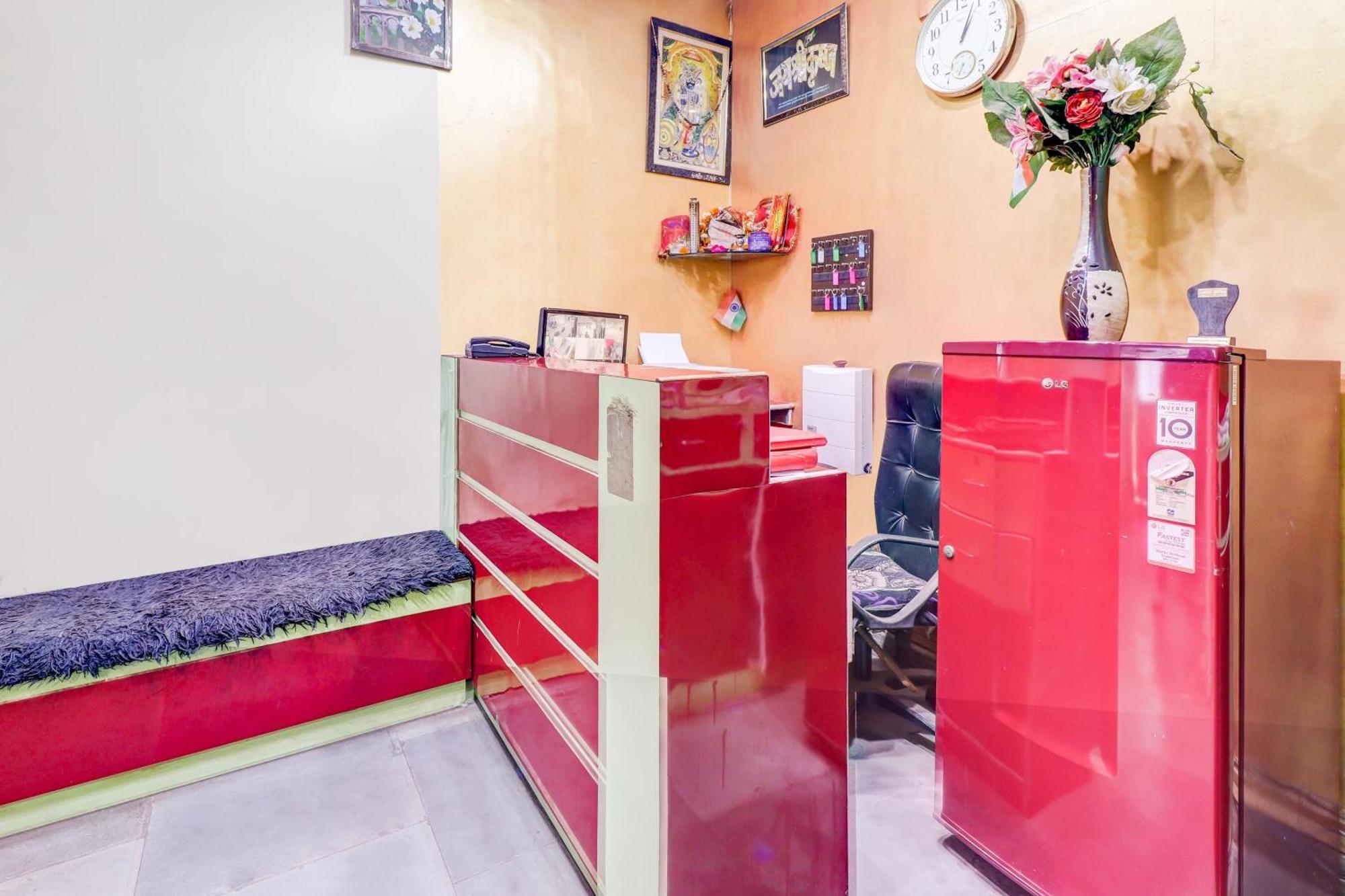 Spot On Siddhi Maa Hotel Gwalior Exterior foto