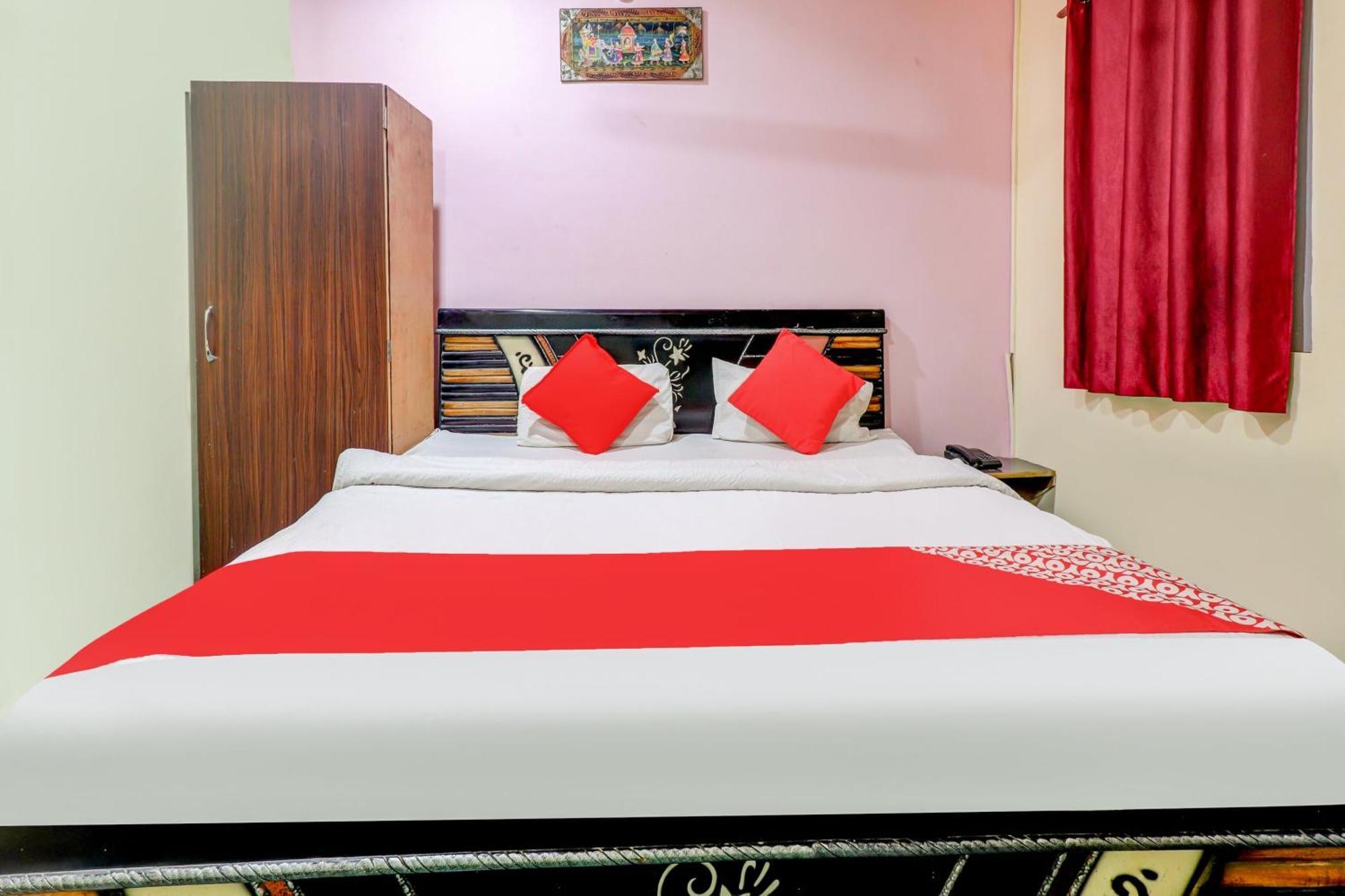 Spot On Siddhi Maa Hotel Gwalior Exterior foto